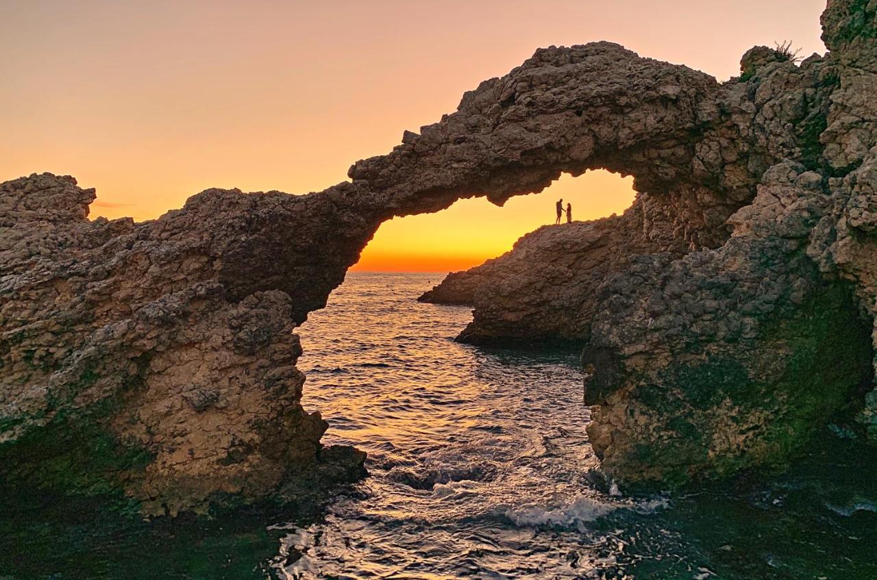 Lluisalbert Л'Аскала Екстер'єр фото